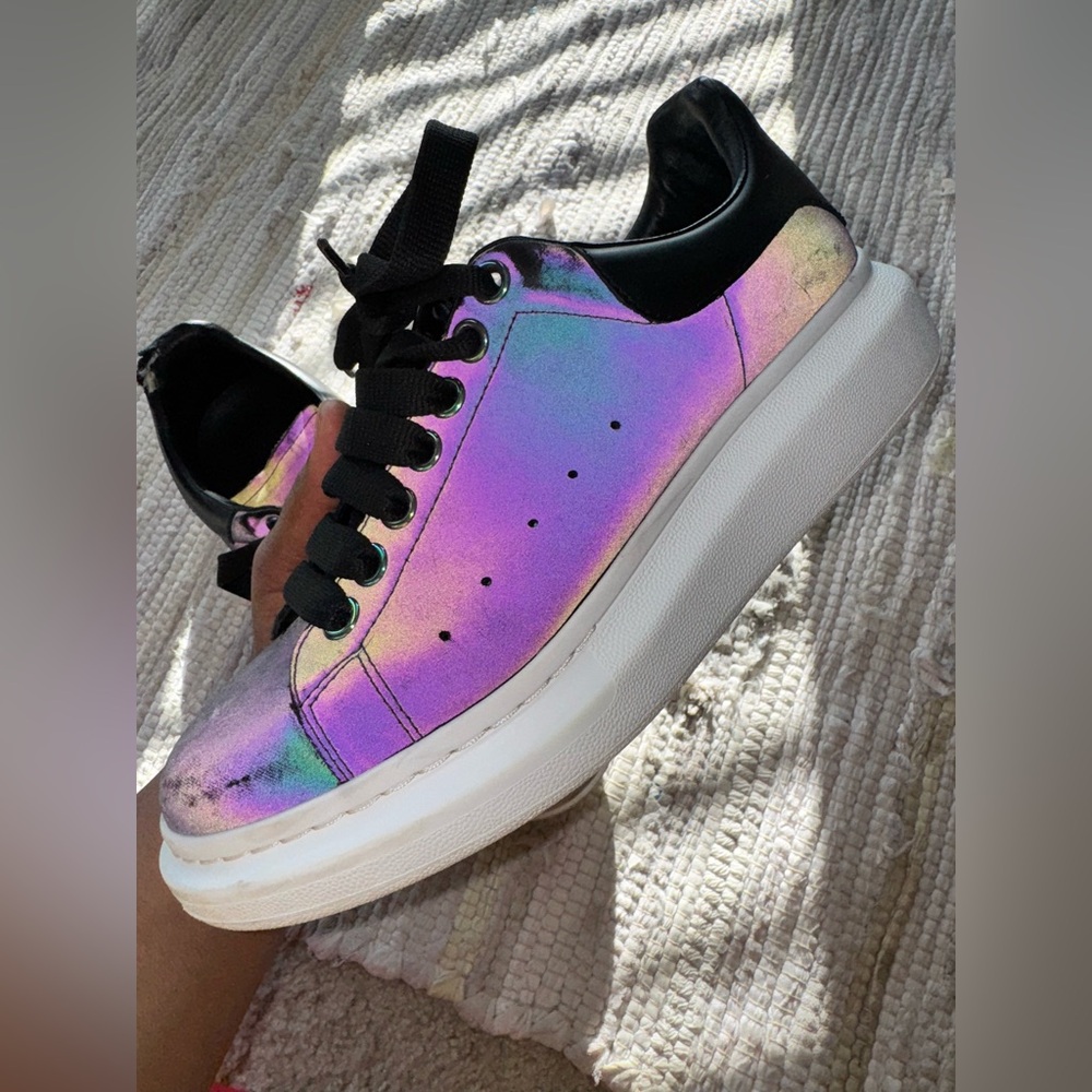 lux reflective stylish shoes